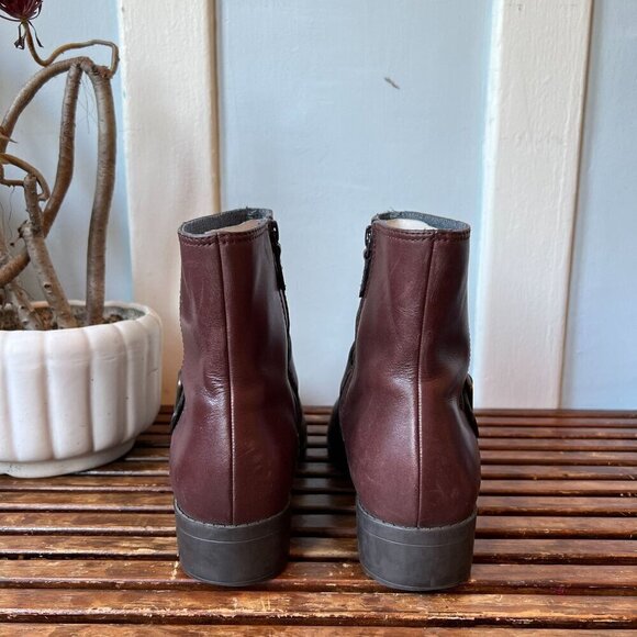 Cole Haan Huntley Water-resistant Bootie Chestnut - Picture 4 of 8